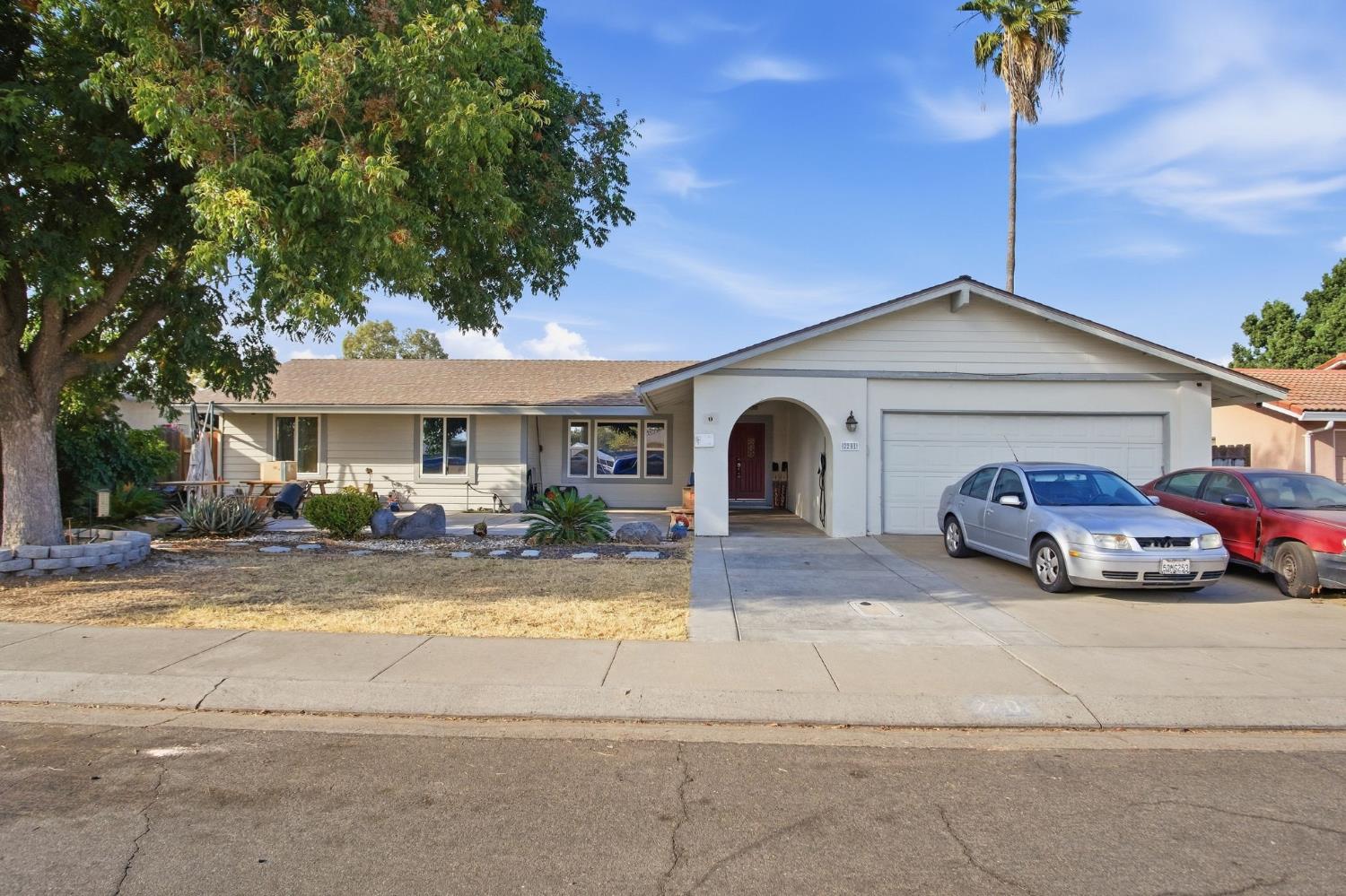 2201 Hale Ahola Way - Photo 2