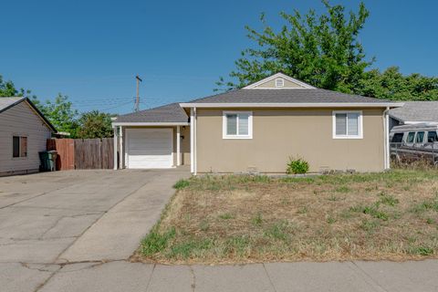 MLS: 225059435