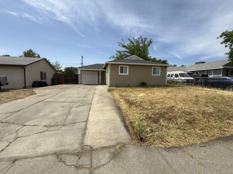 5741 San Vincente Way North Highlands CA 95660
