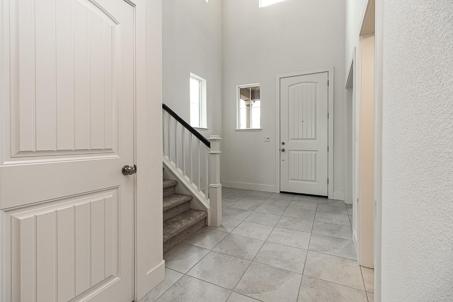 1807 Birdie Avenue