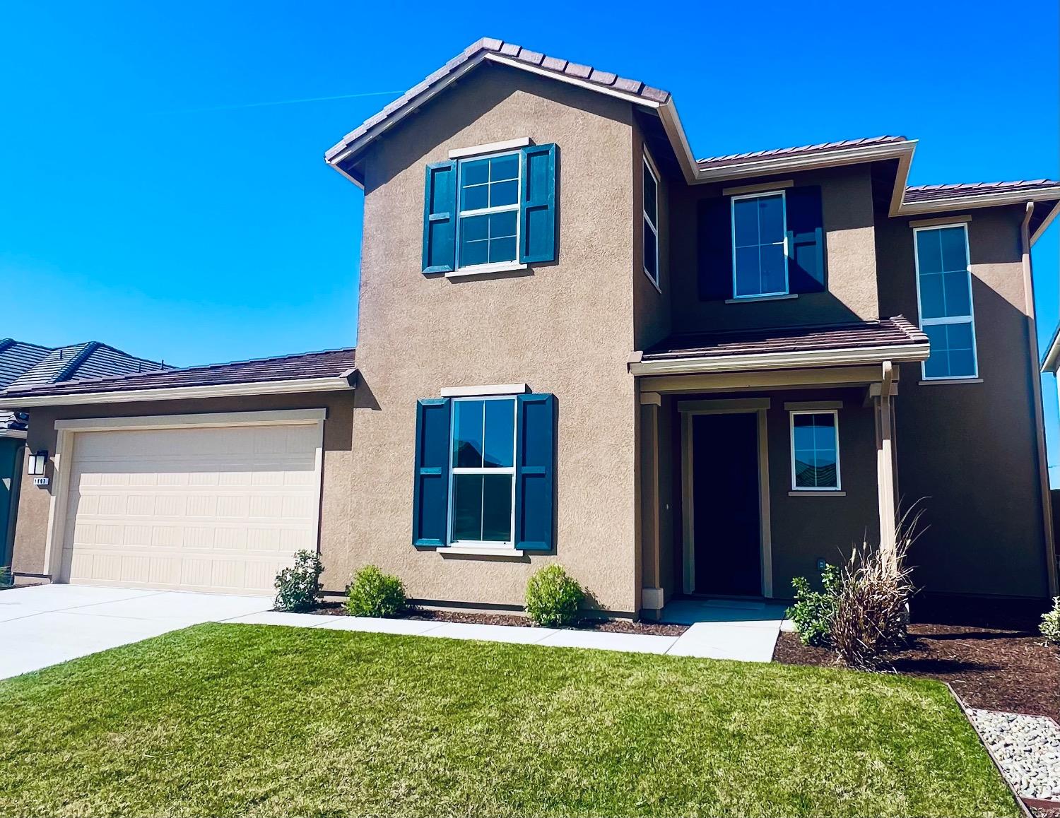 1807 Birdie Avenue