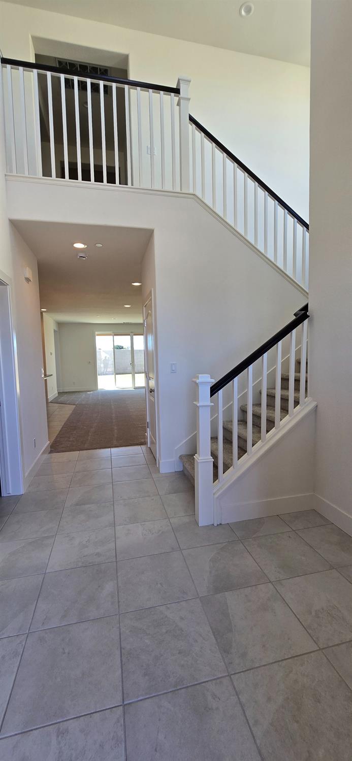 1807 Birdie Avenue