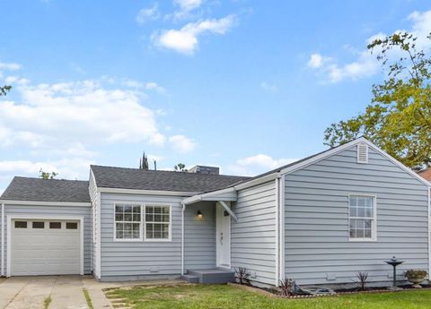 1704 Nogales Street Sacramento CA 95838