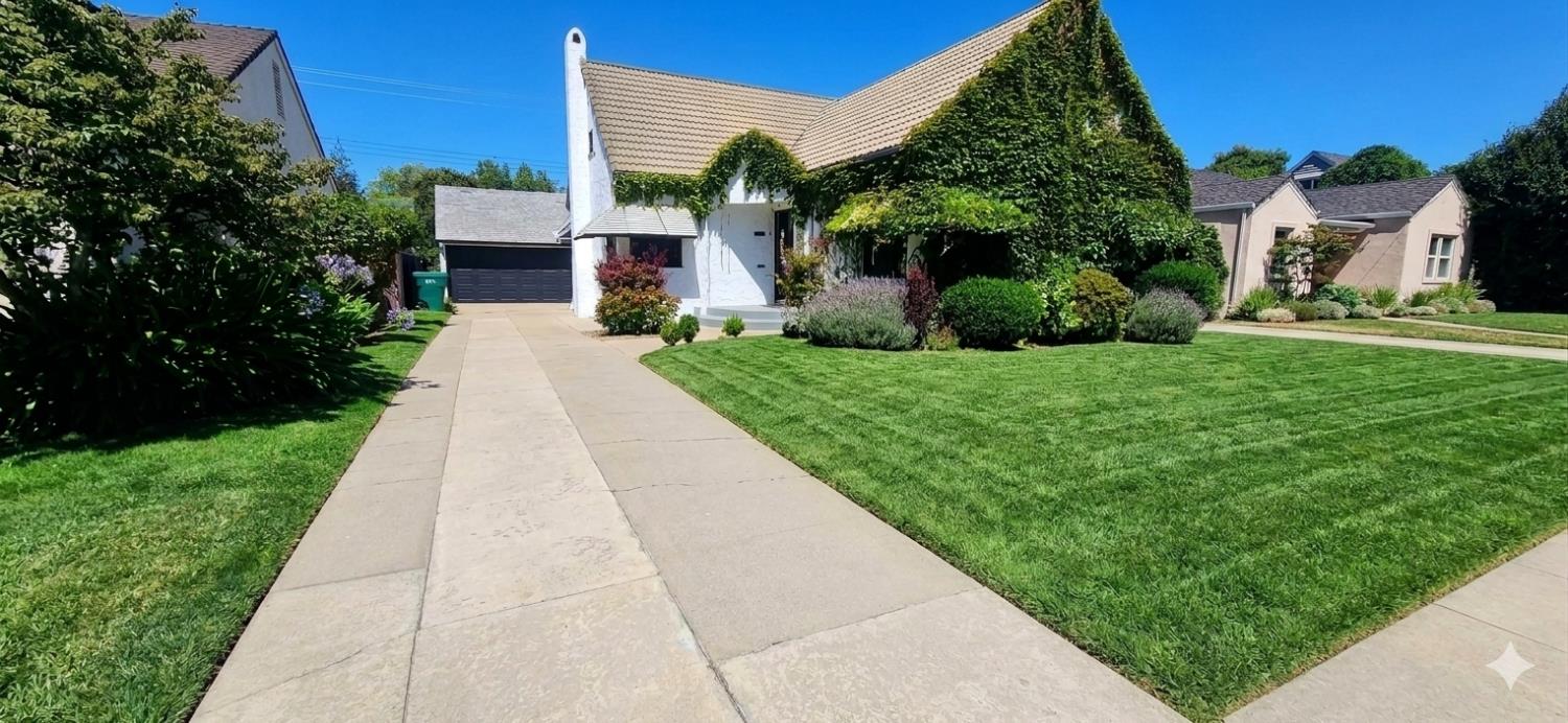 Photo 1 of 1 — 909 S Pleasant Avenue, Lodi, CA 95240
