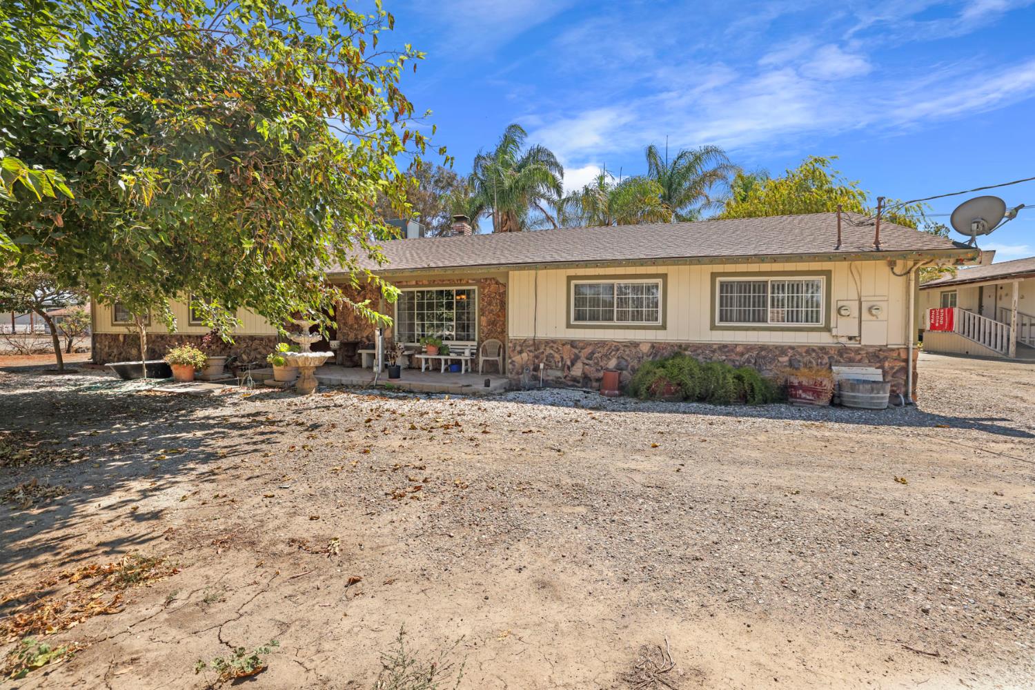 22952 S Bird Road