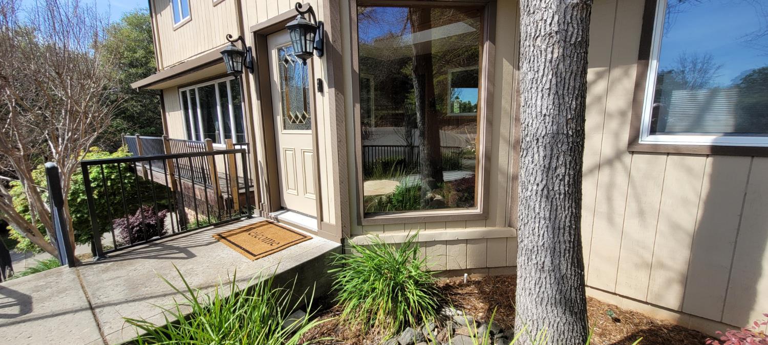 124 Mountain Oak Court