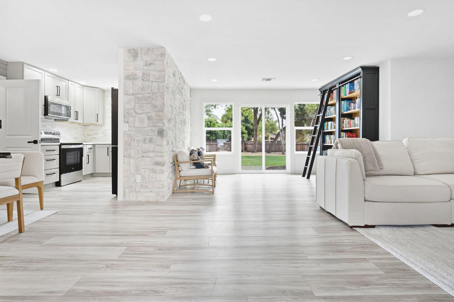 3530 Bodega Court