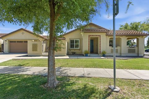 2664 Ortiz Avenue Woodland CA 95776