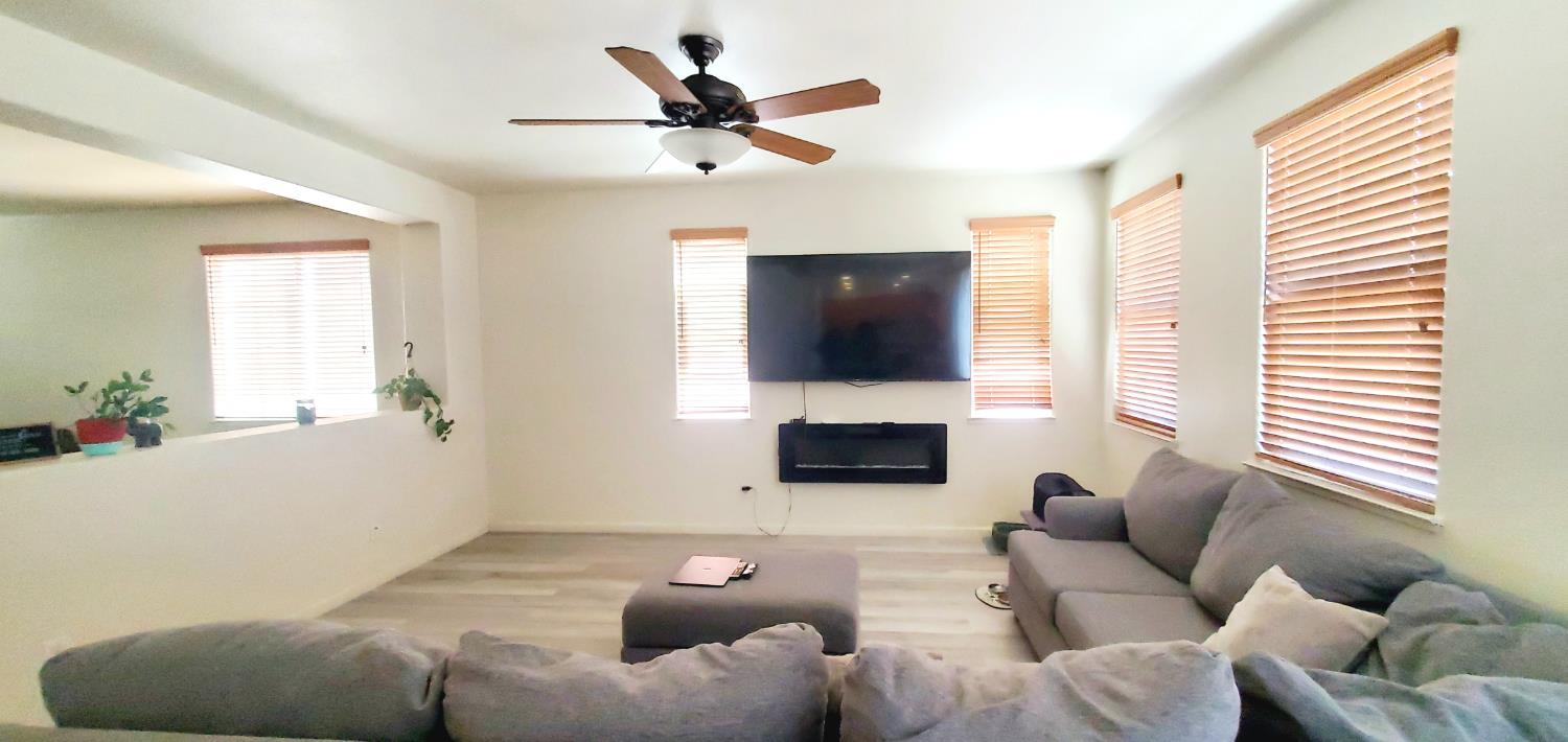 4735 White Forge Drive
