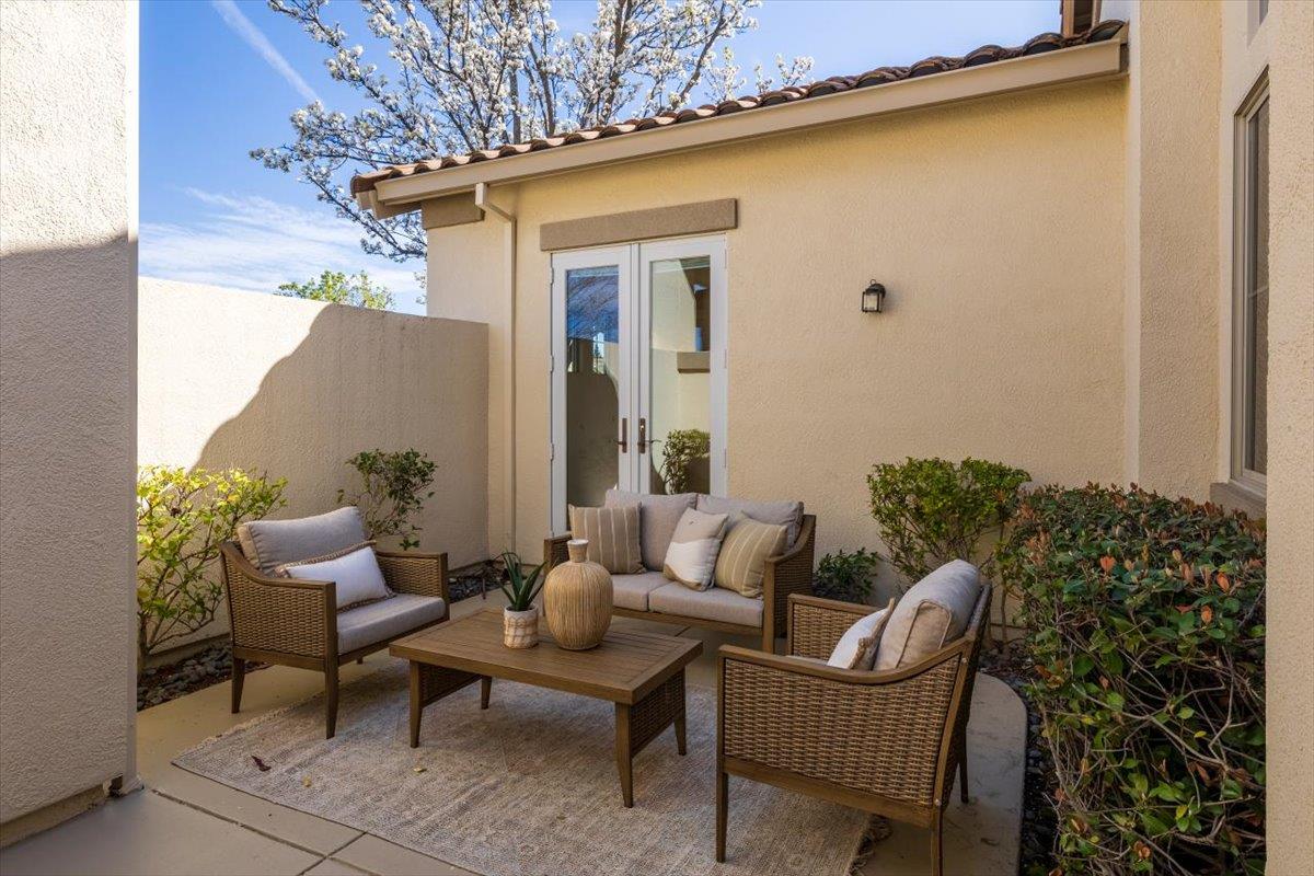 1523 Sweet Juliet Lane