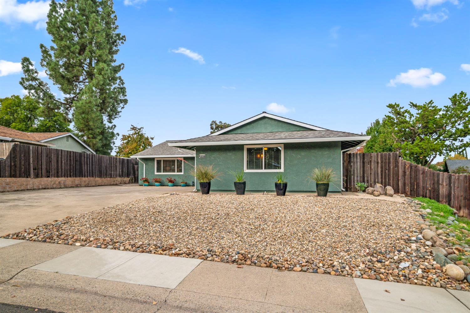 8317 Applewood Court