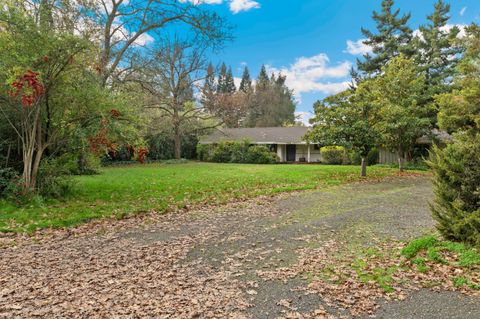 1831 Maple Glen Road Sacramento CA 95864