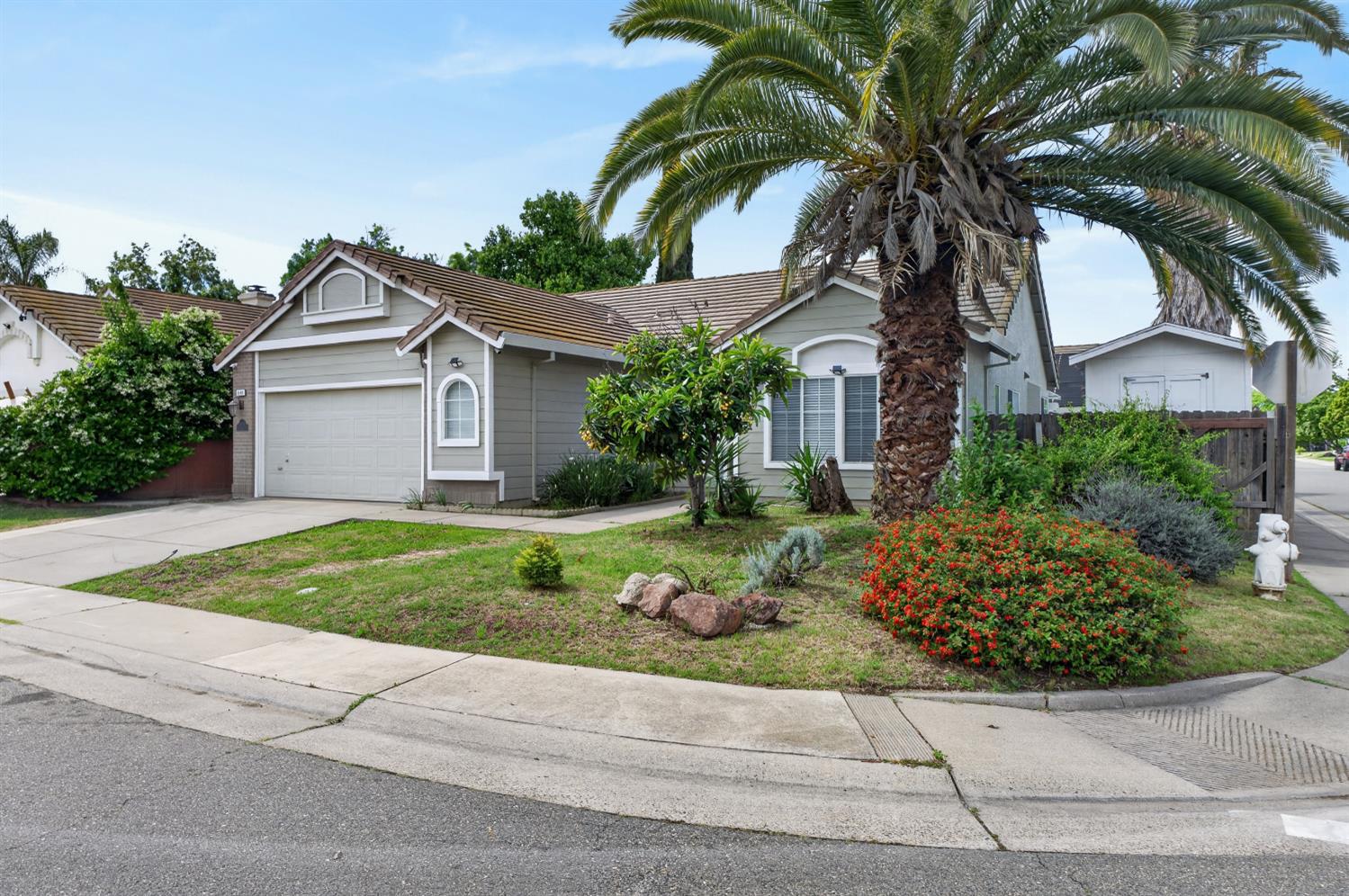 8148 Silverleaf Way
