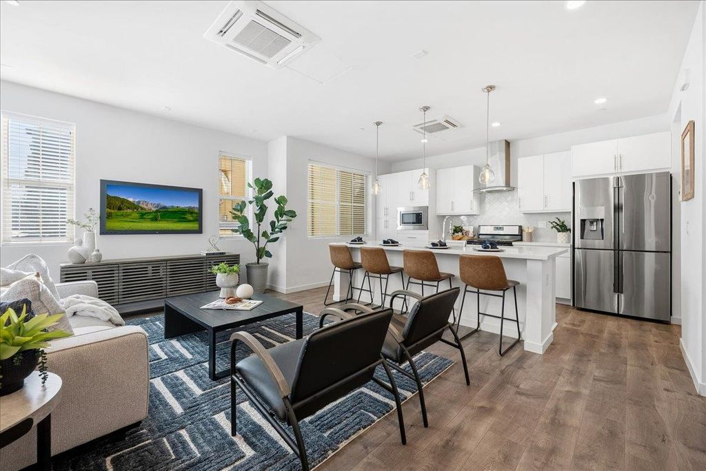 Photo of 471 Tailoff Lane #99A, Sacramento, CA 95818 (MLS # 226004380)