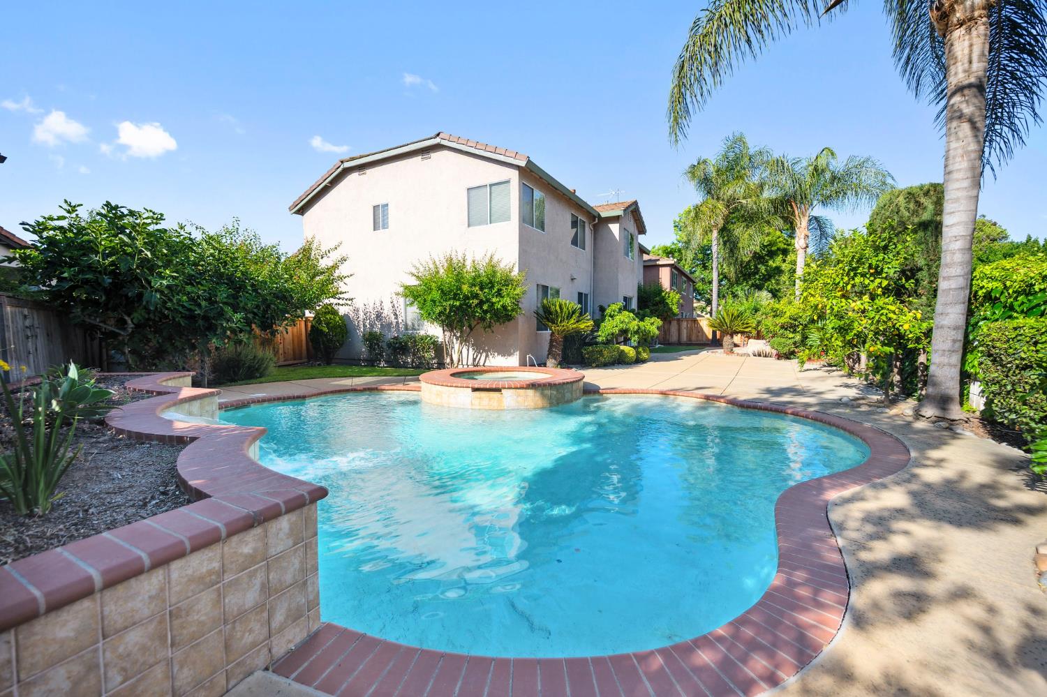 6307 Brook Hollow Circle