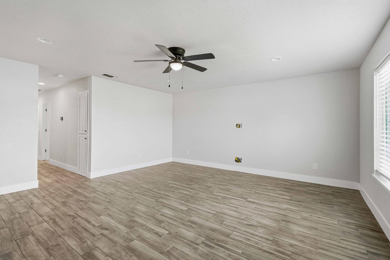 1464 Denise Drive