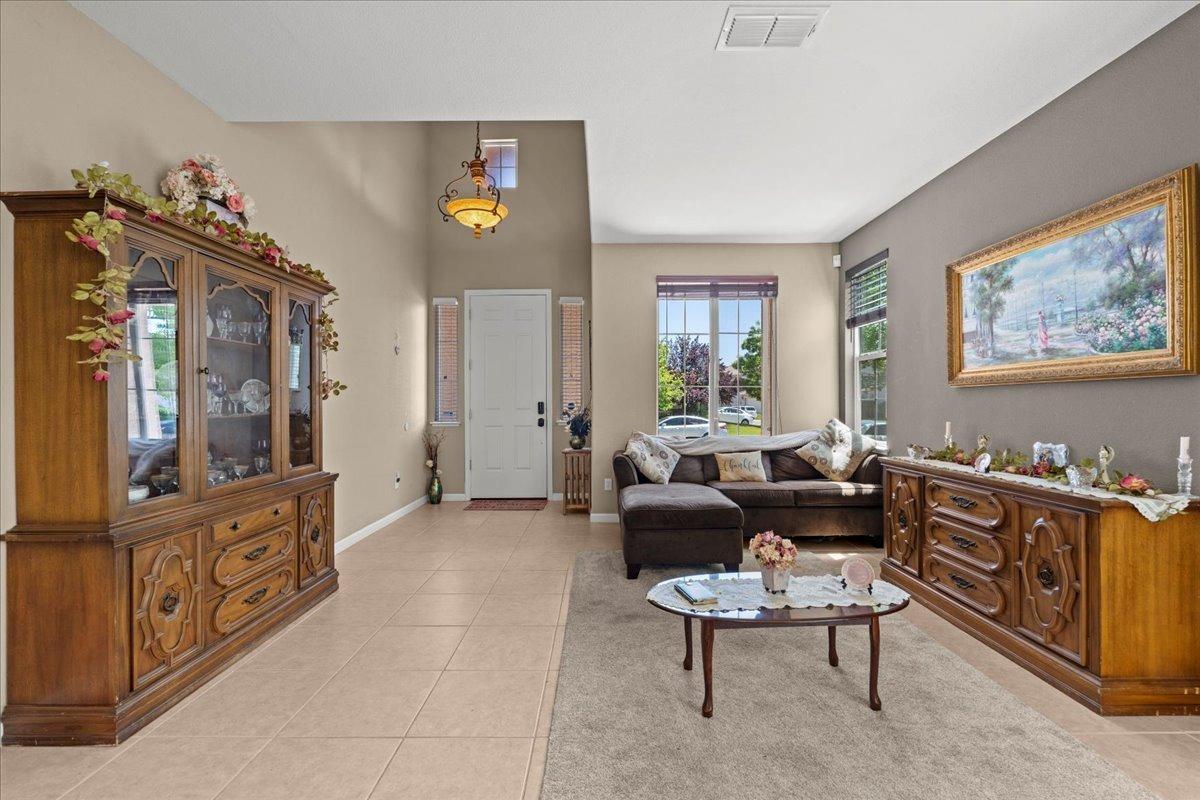 670 Corsley Lane