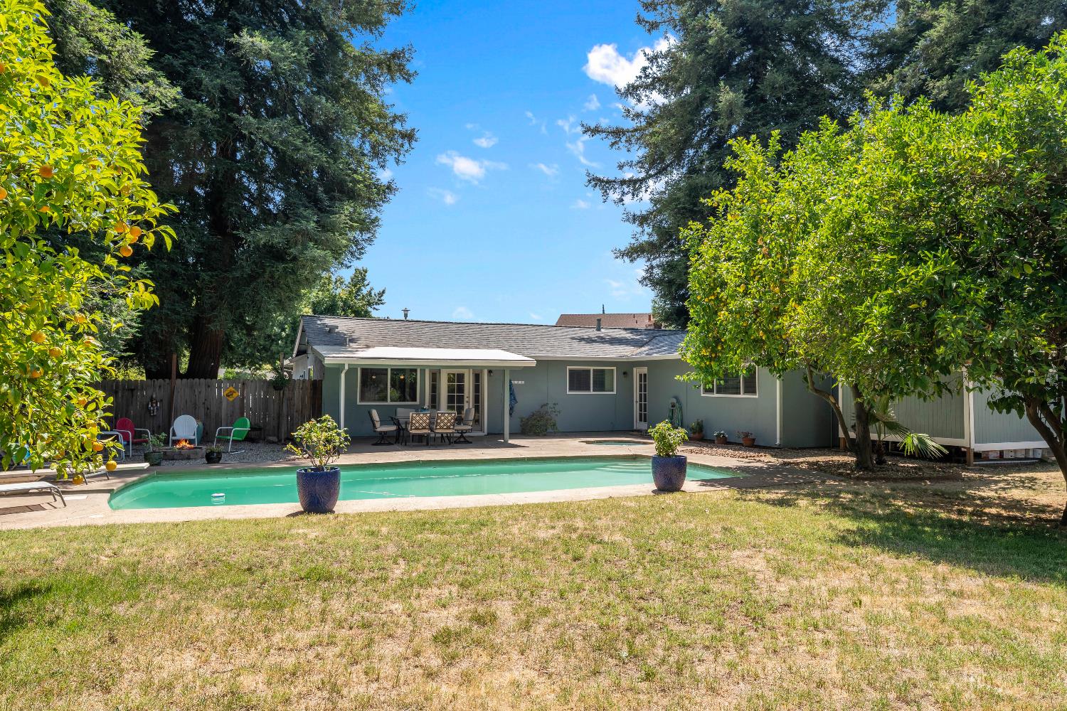 9037 Thilow Drive