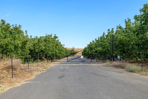 262 Ca-108 Oakdale CA 95361