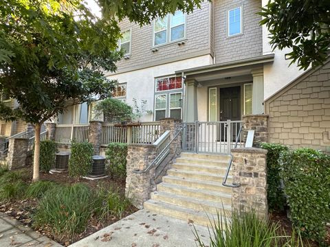 1620 D Street Sacramento CA 95814