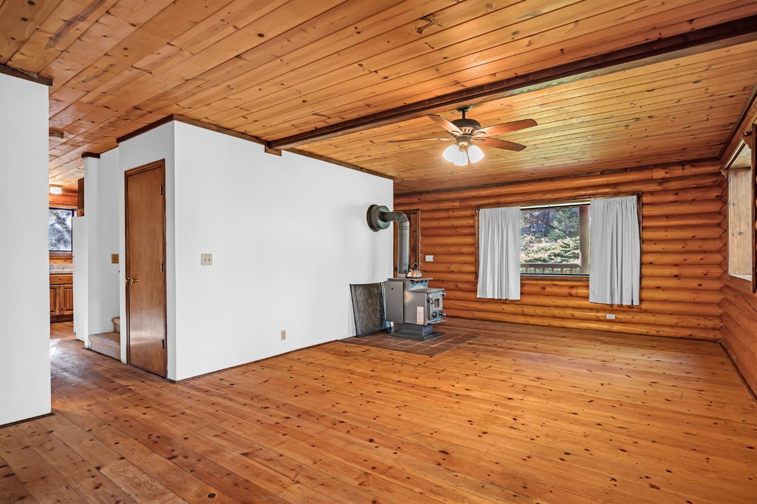 6187 Outingdale Road