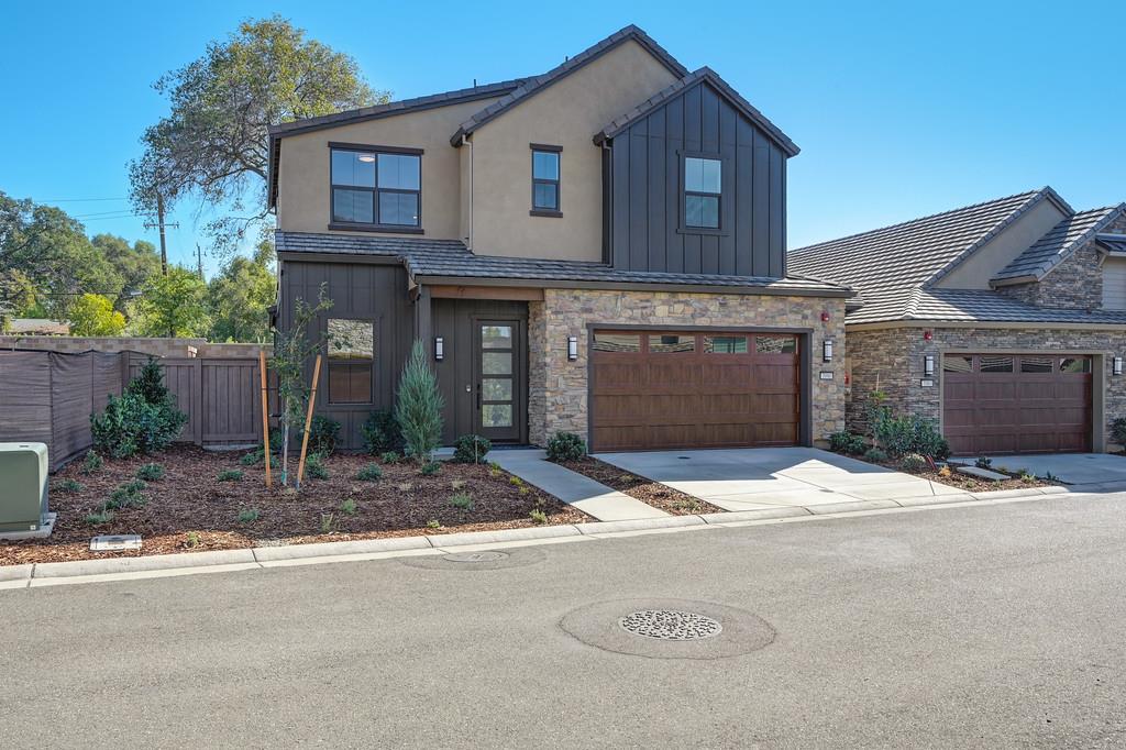 7090 Soleil Way