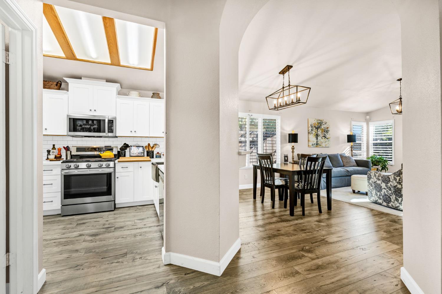 3438 Alder Canyon Way