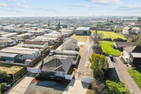 6228 Fowler Avenue Sacramento CA 95828