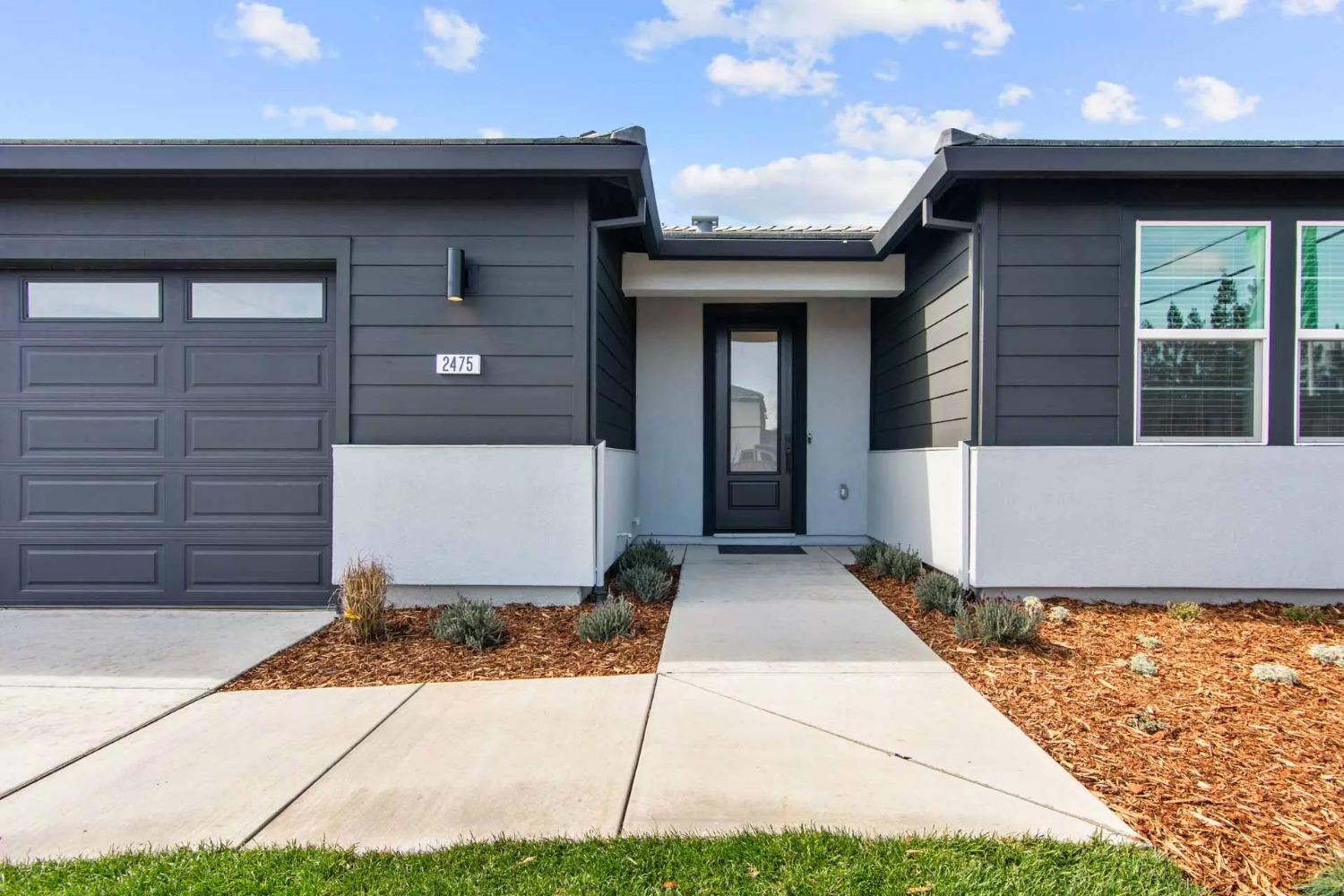 2500 Bramble Court