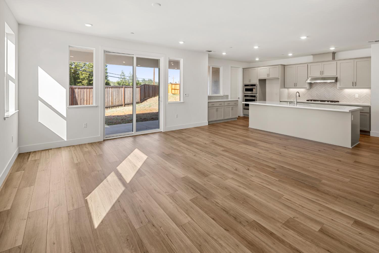 2500 Bramble Court