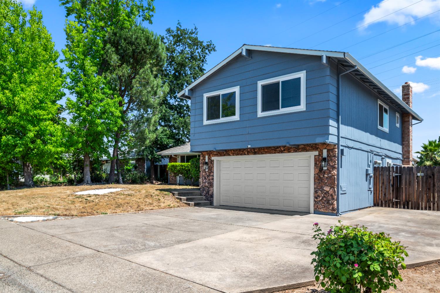 7720 Claypool Way