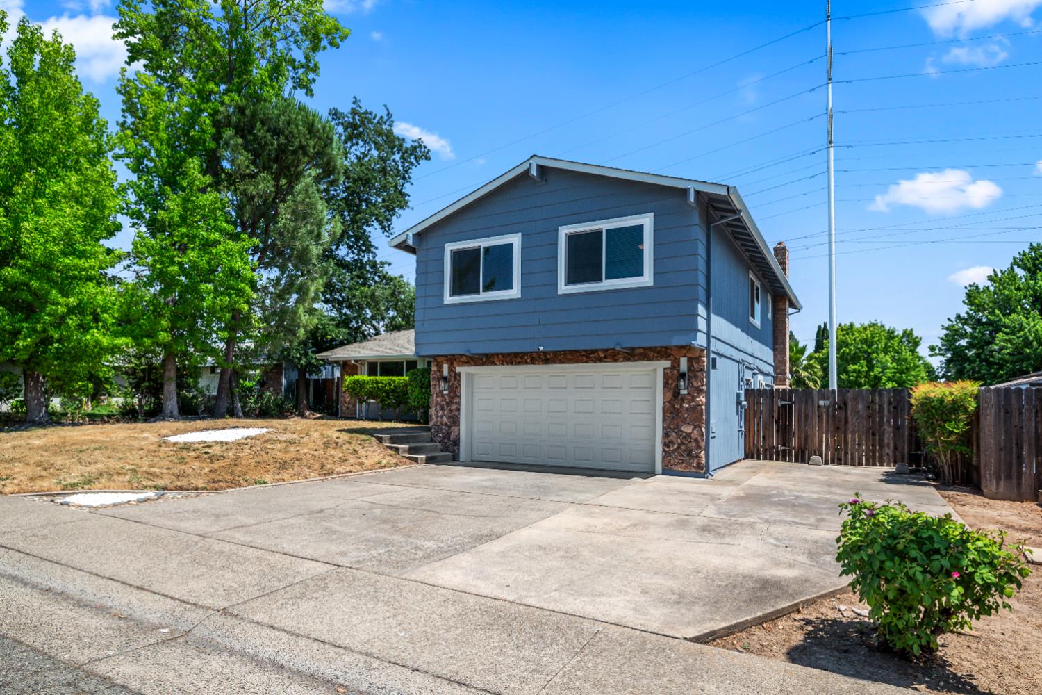 7720 Claypool Way