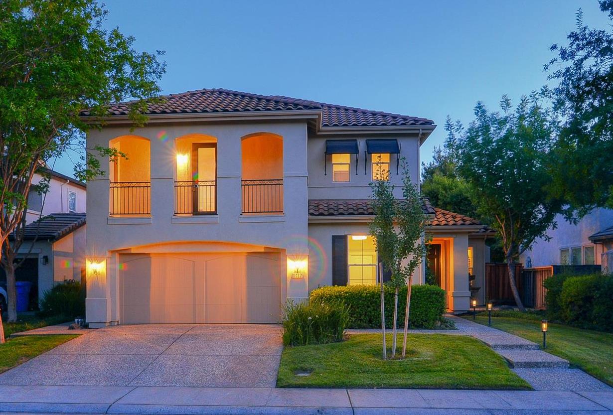 1487 Berriedale Court