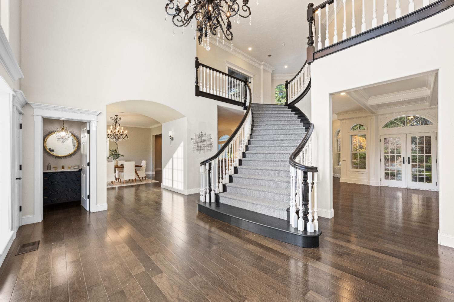 8940 Camino Del Avion