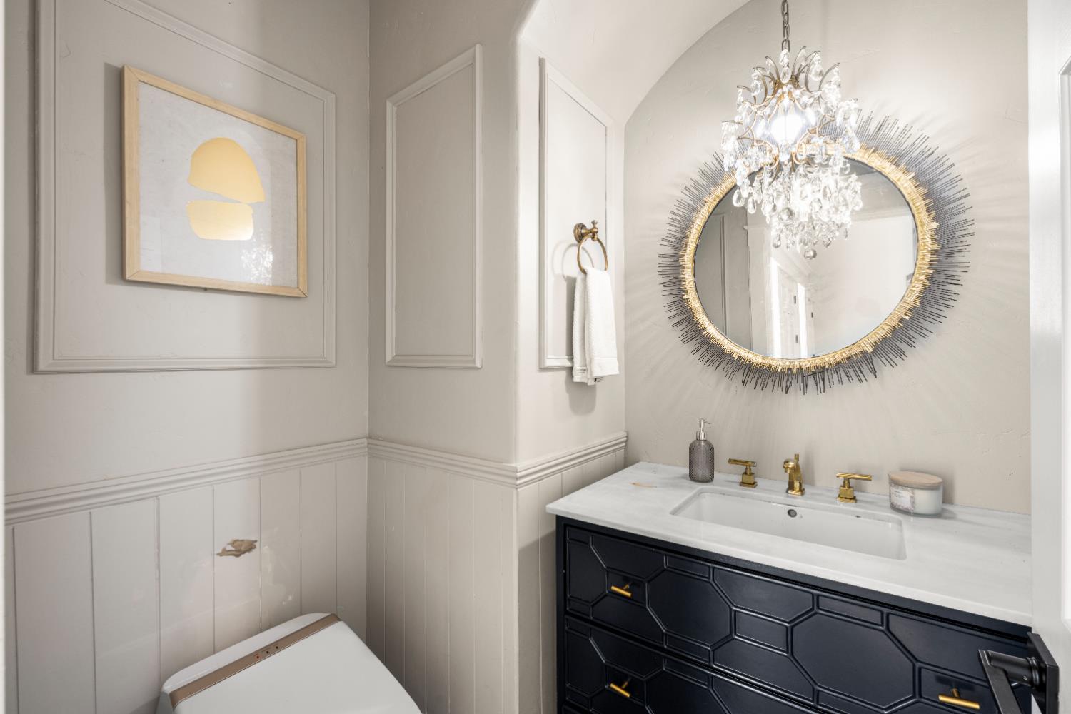 8940 Camino Del Avion