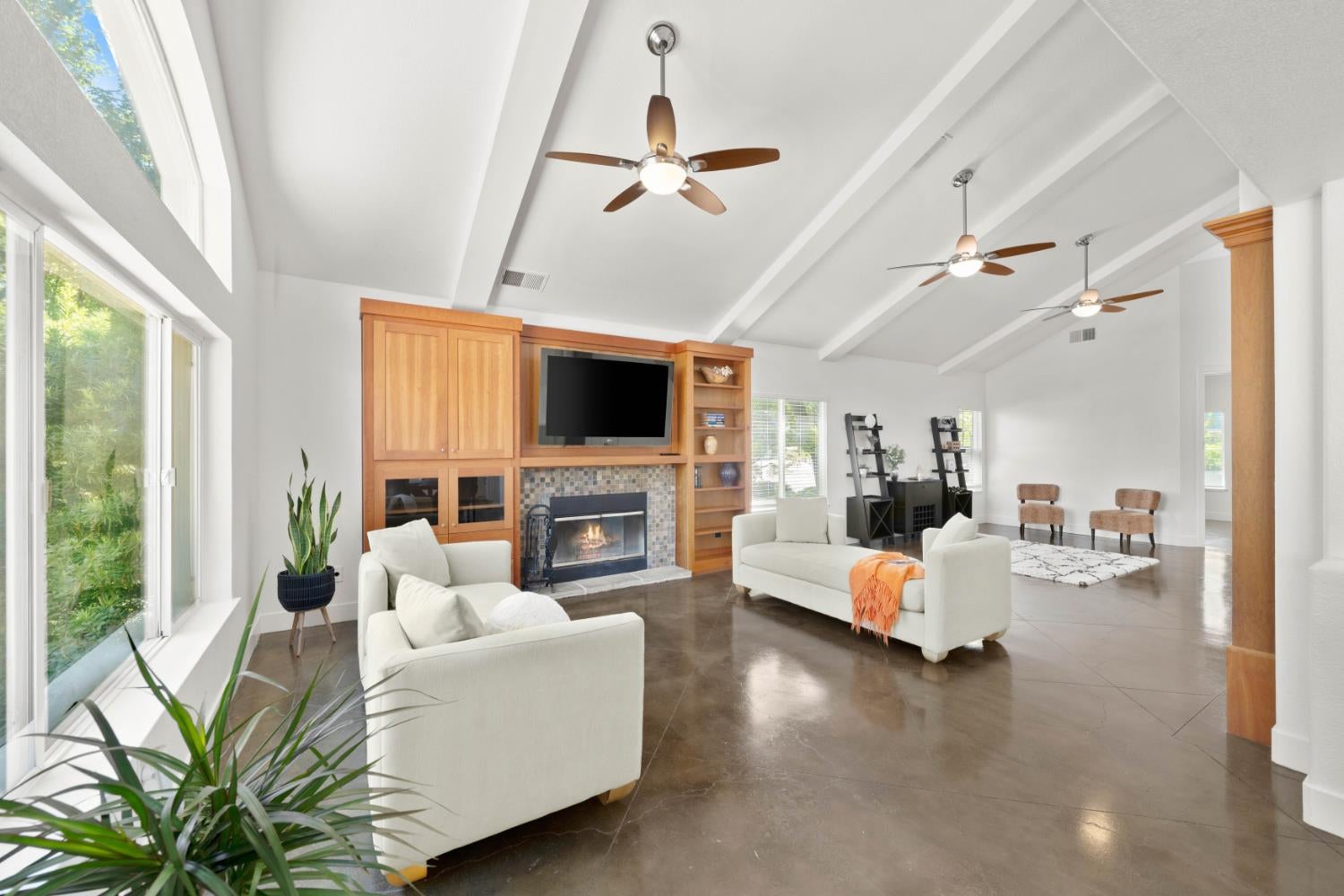 3301 Kittiwake Drive