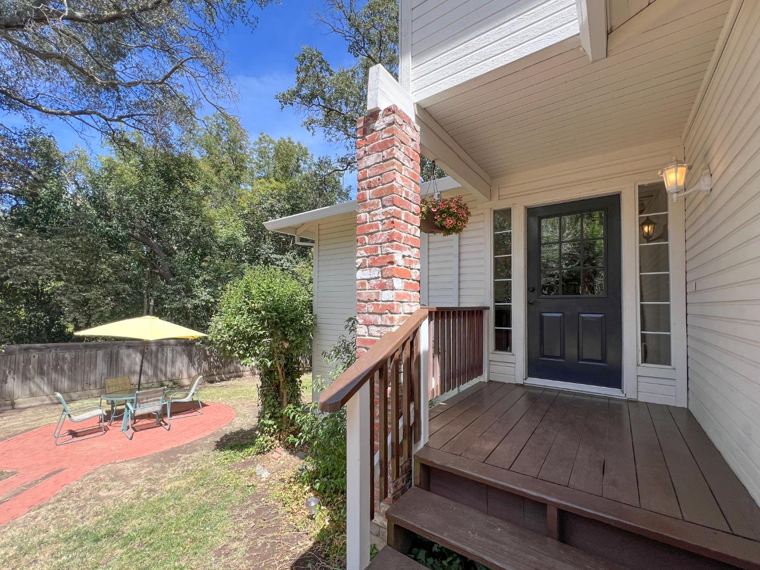 8003 Sunset Avenue