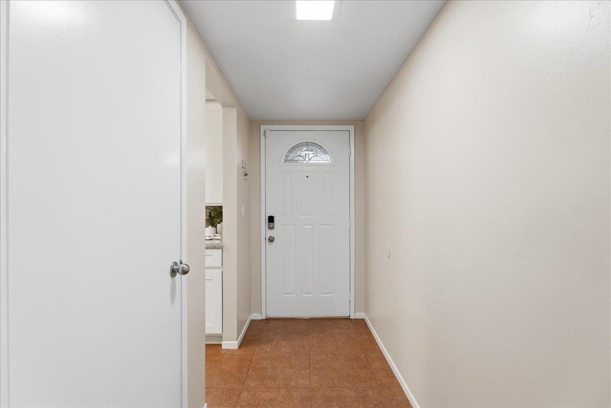 9947 Old Placerville Road