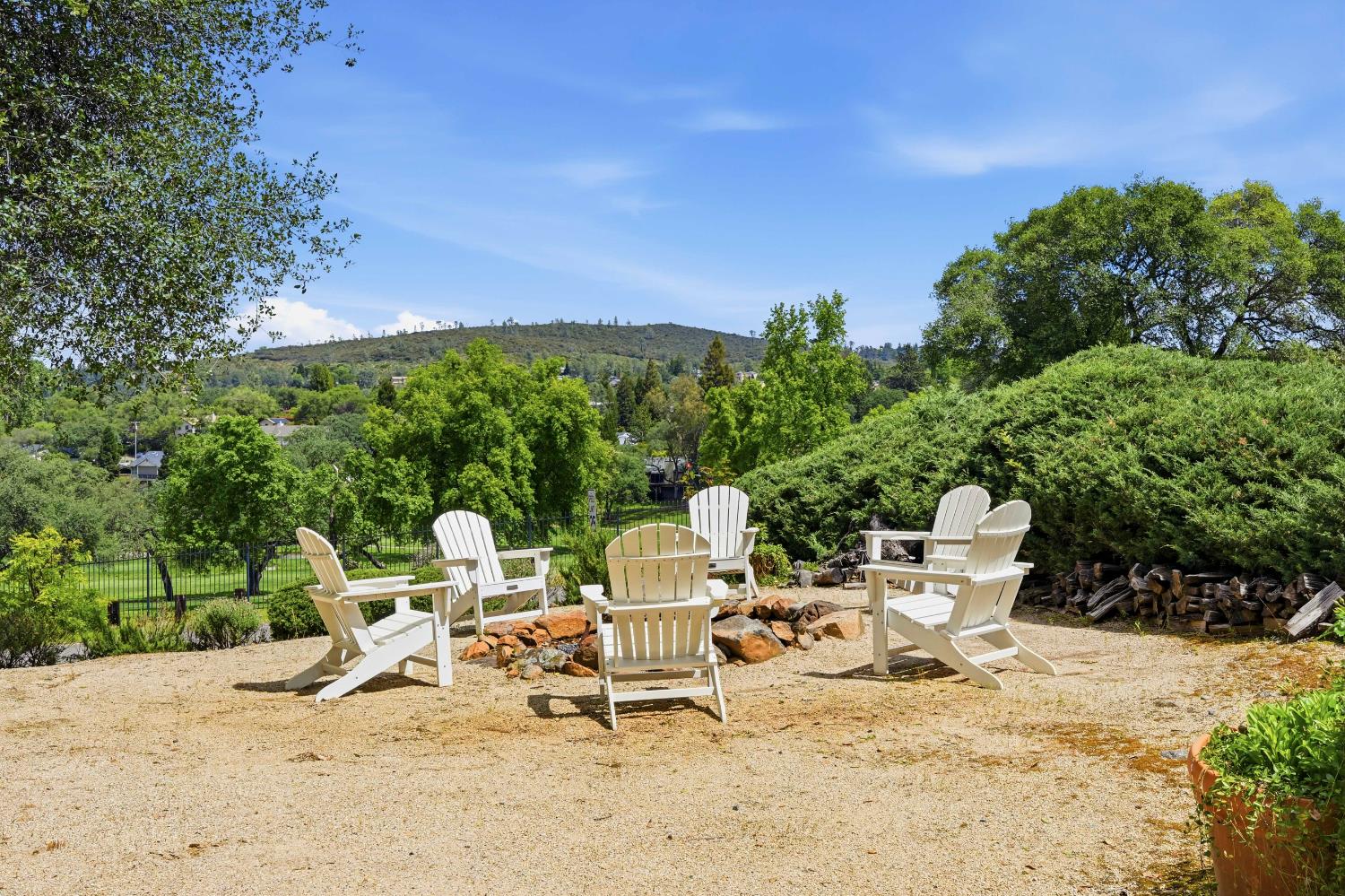 3174 Royal Drive