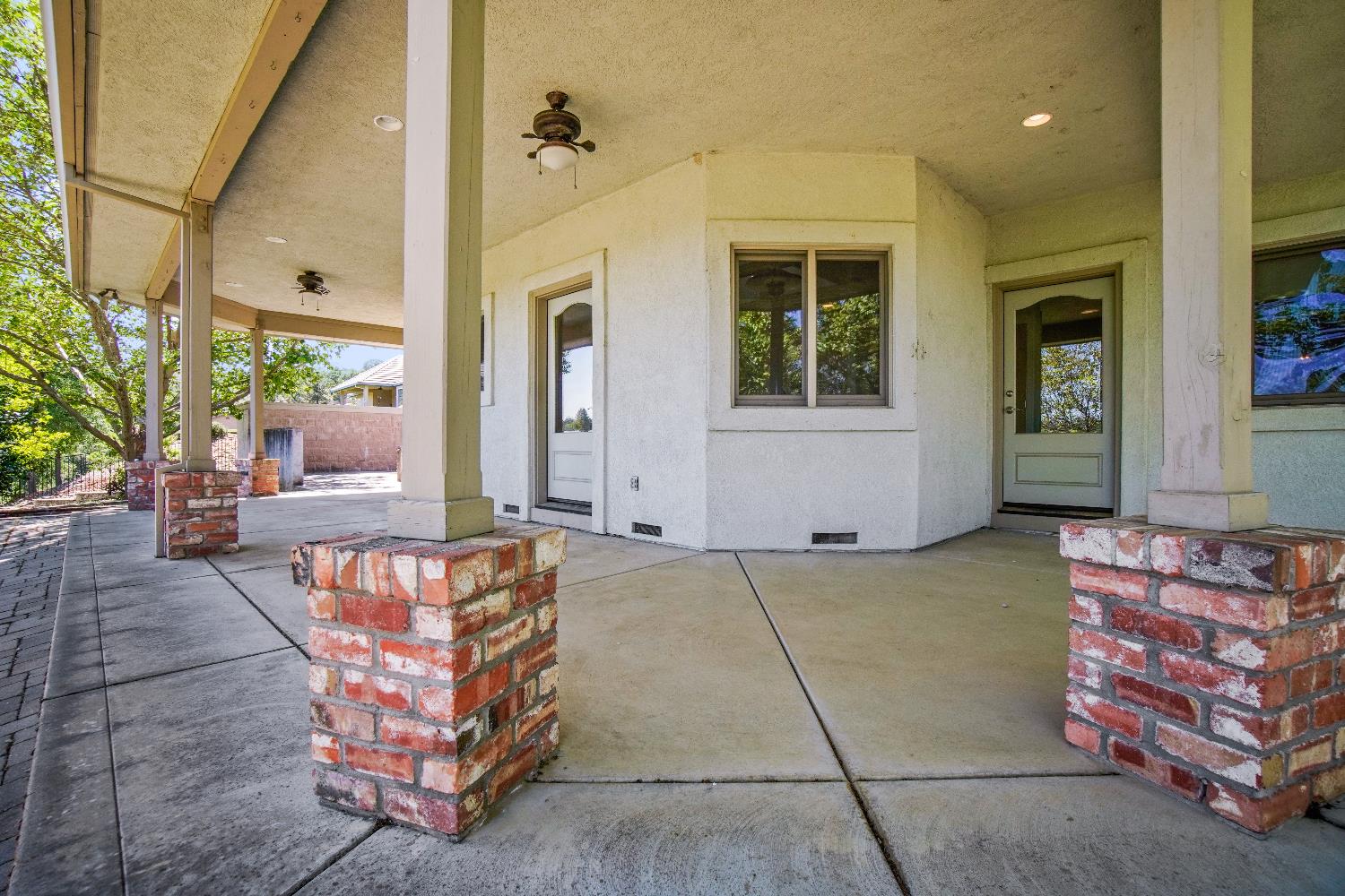 2421 Chantrelle Court