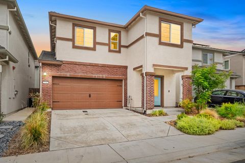 2712 Bedell Street Lincoln CA 95648