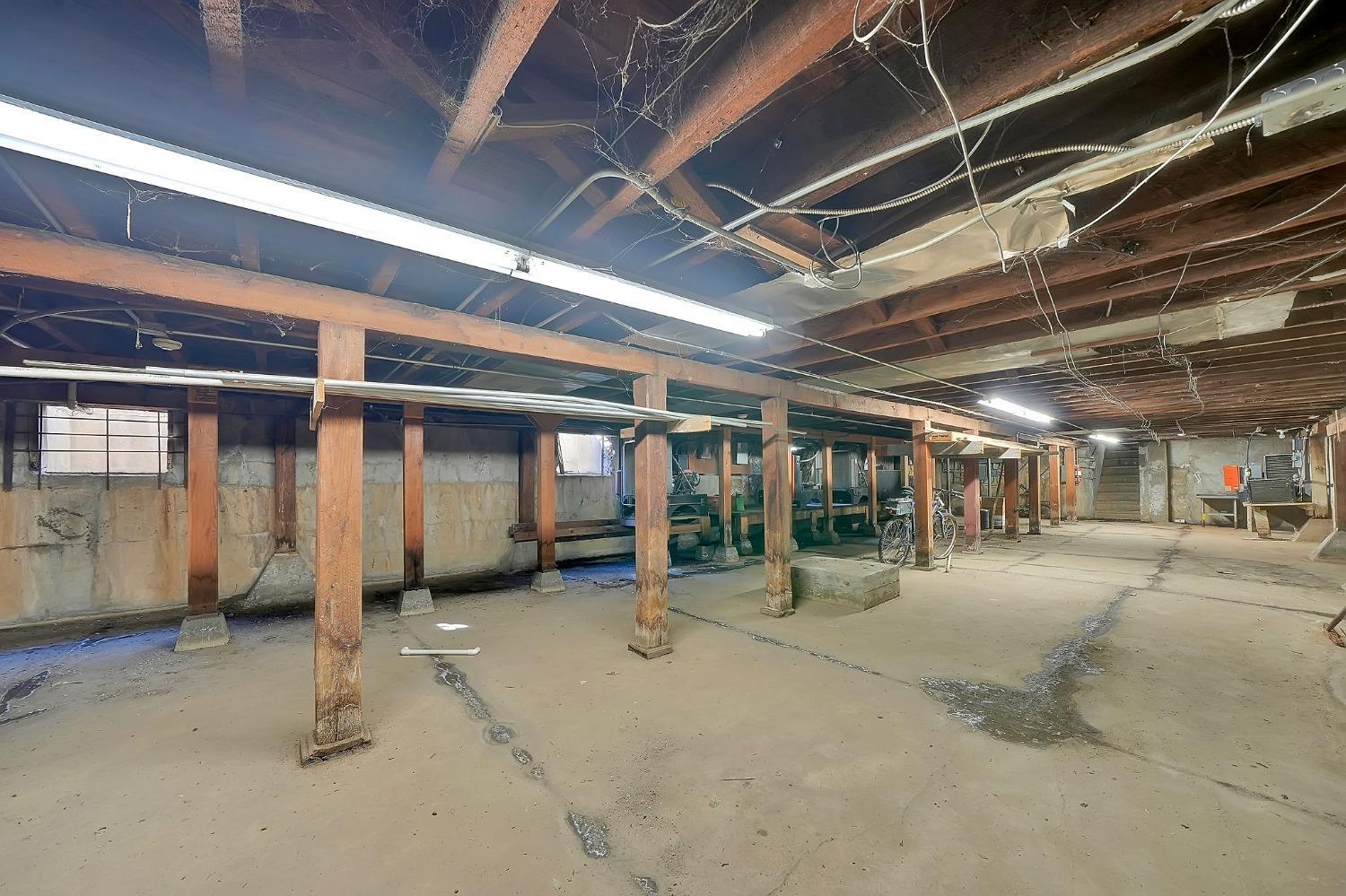 54 California Street