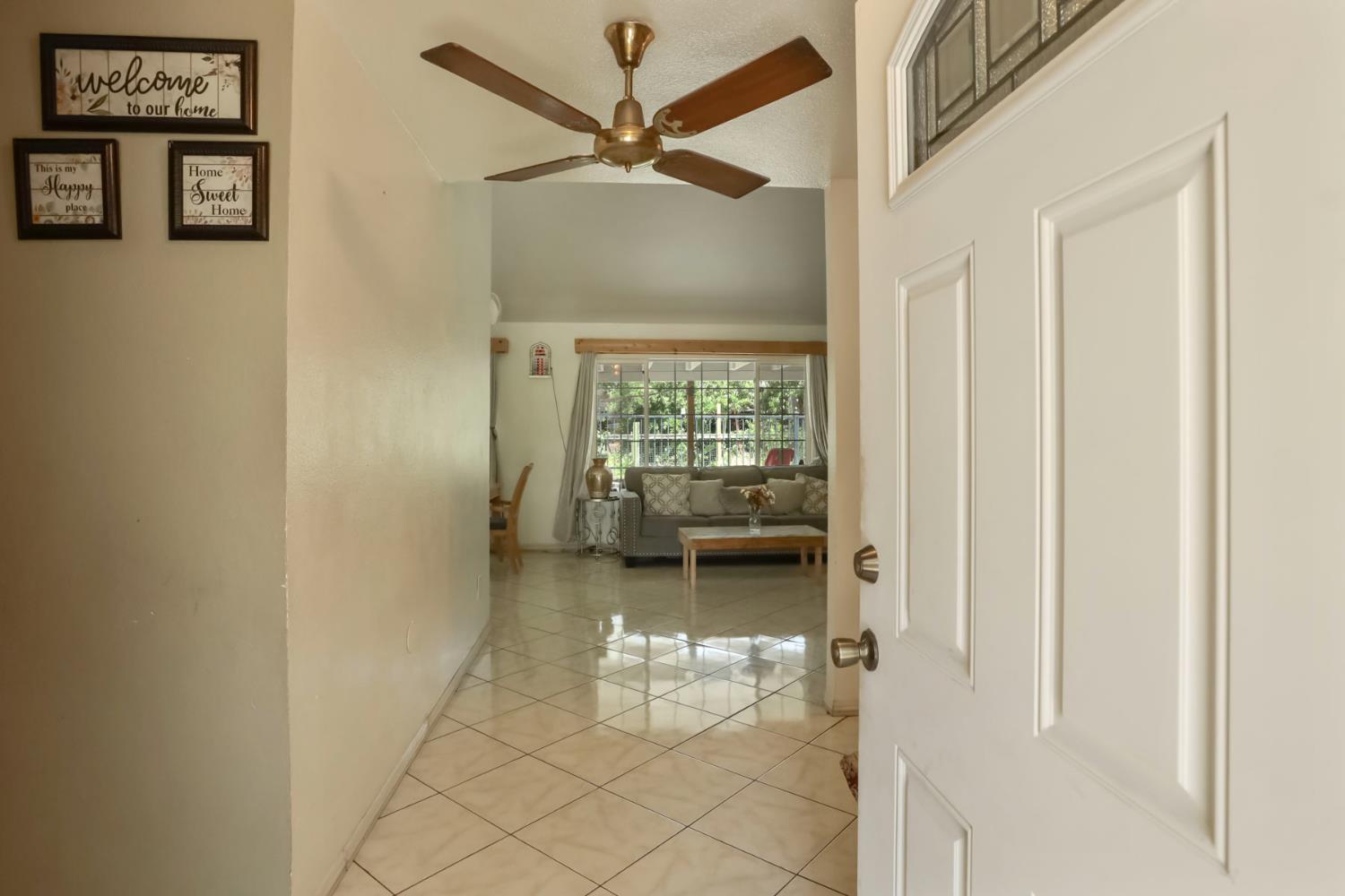 1317 Royal Oaks Drive