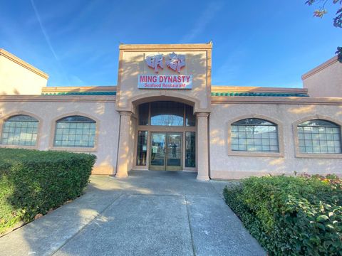 1211 Broadway Sacramento CA 95818