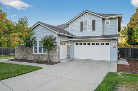 925 Farm House Court Rocklin CA 95765