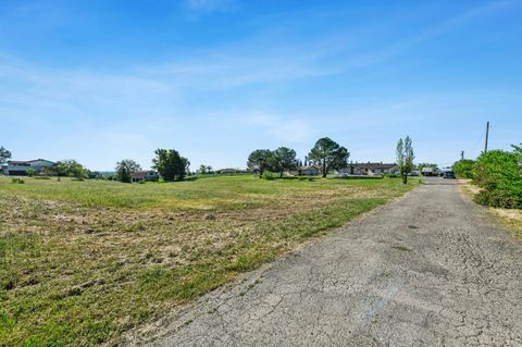 11890 Cresthill Drive Elk Grove CA 95624