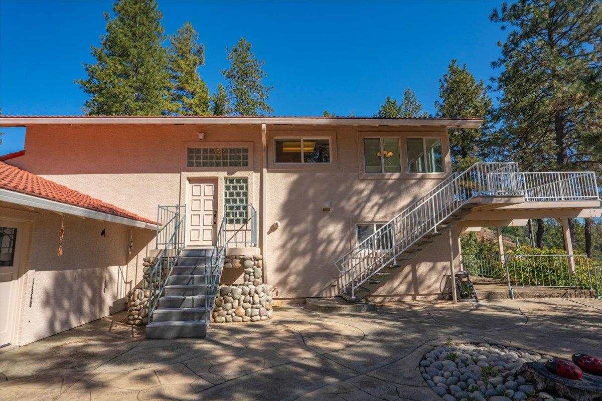 19985 Northwoods Drive