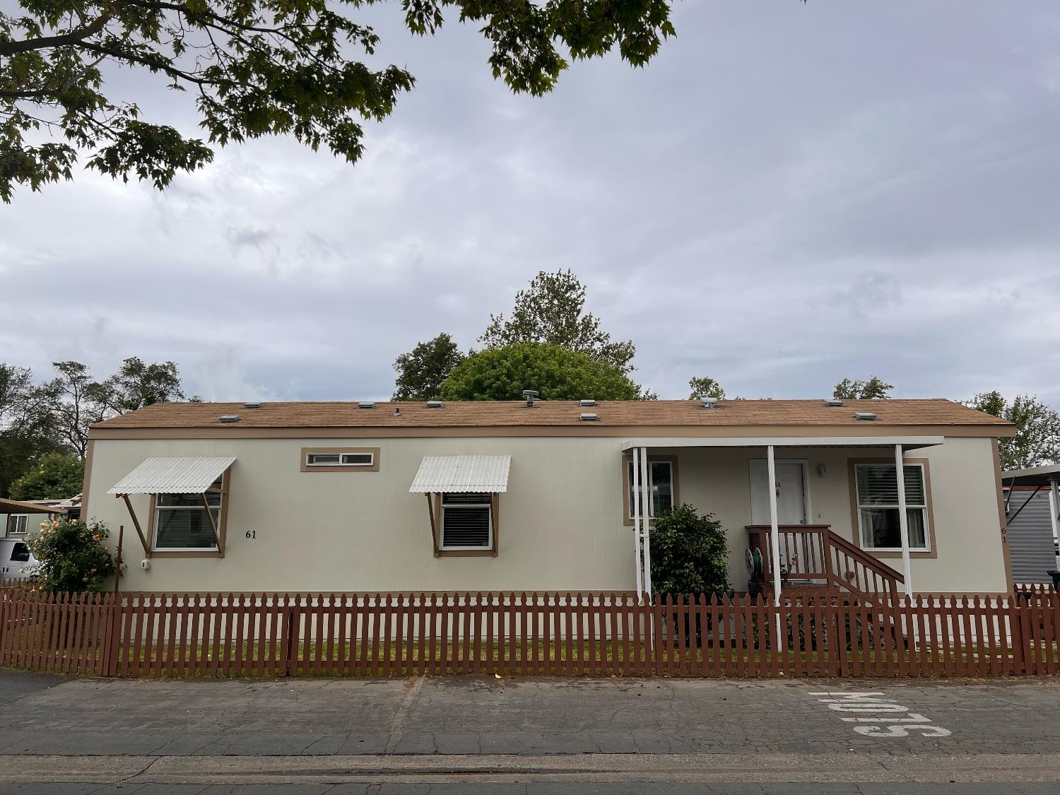 902 Del Paso Boulevard 61