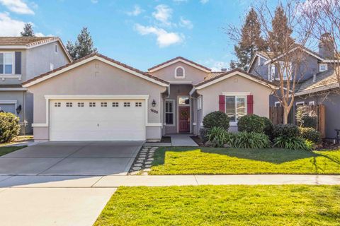 1688 Dunsmuir Way Plumas Lake CA 95961