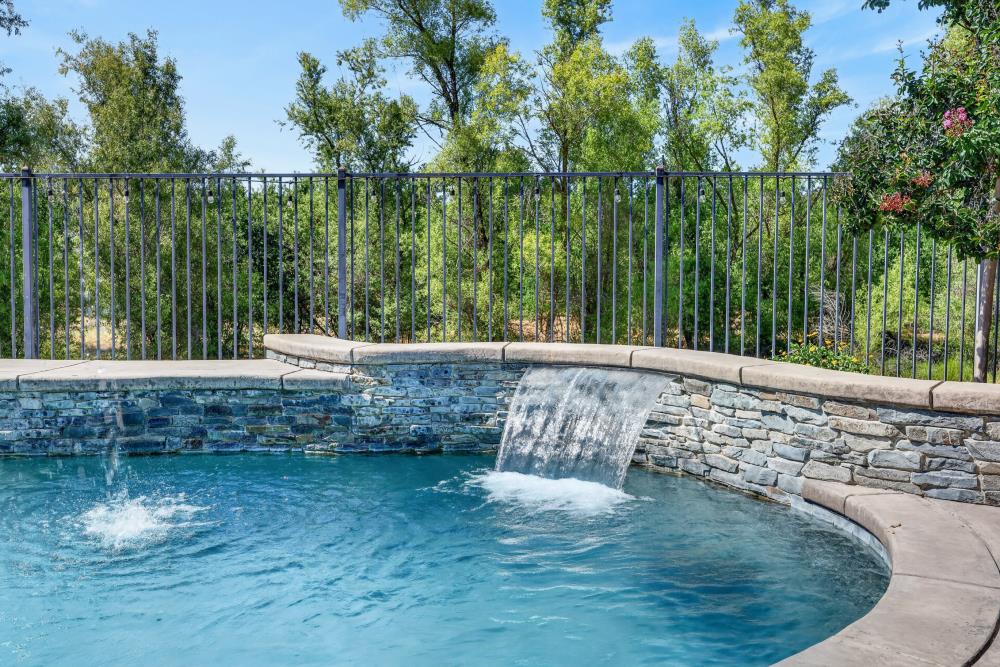 1525 Rainbow Trout Street